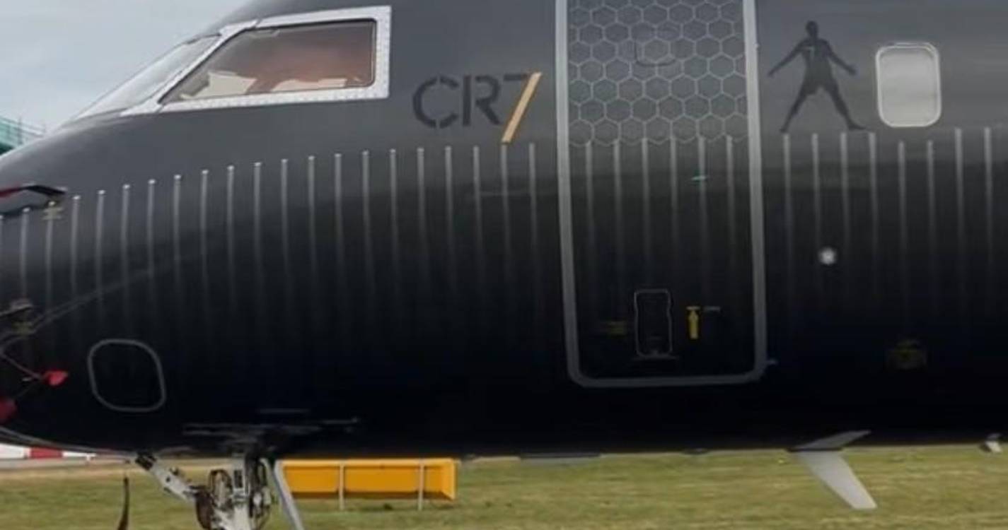 Jato particular de Cristiano Ronaldo saiu de Riade com destino a Madrid