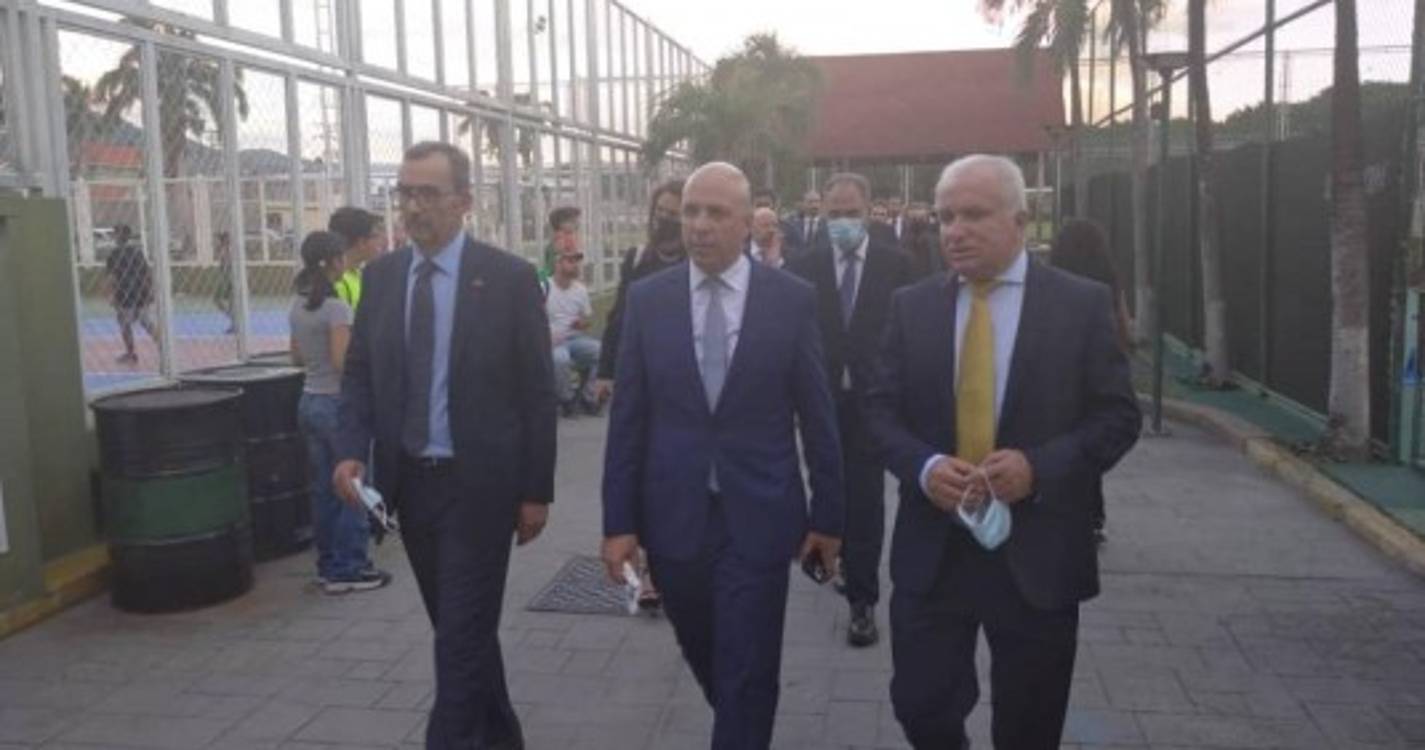 Paulo Cafôfo reunido com a comunidade portuguesa de Aragua (com fotos)