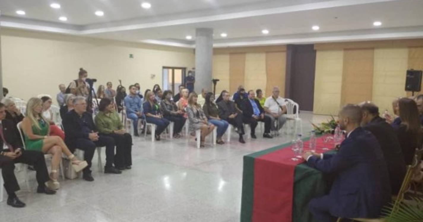 Paulo Cafôfo reunido com a comunidade portuguesa de Aragua (com fotos)