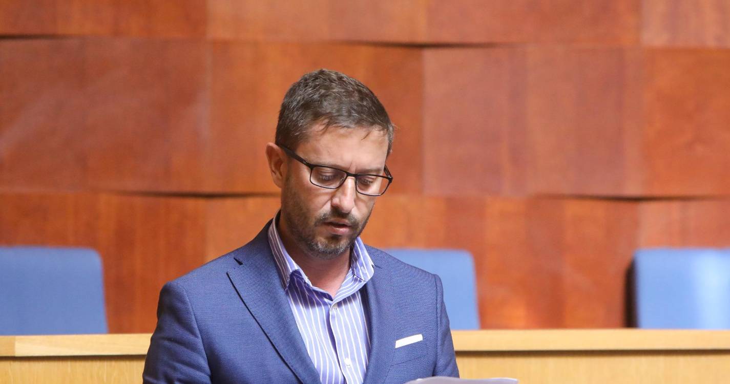 “O PSD até enviou a credencial de quem estaria presente...”, reage Alberto Olim