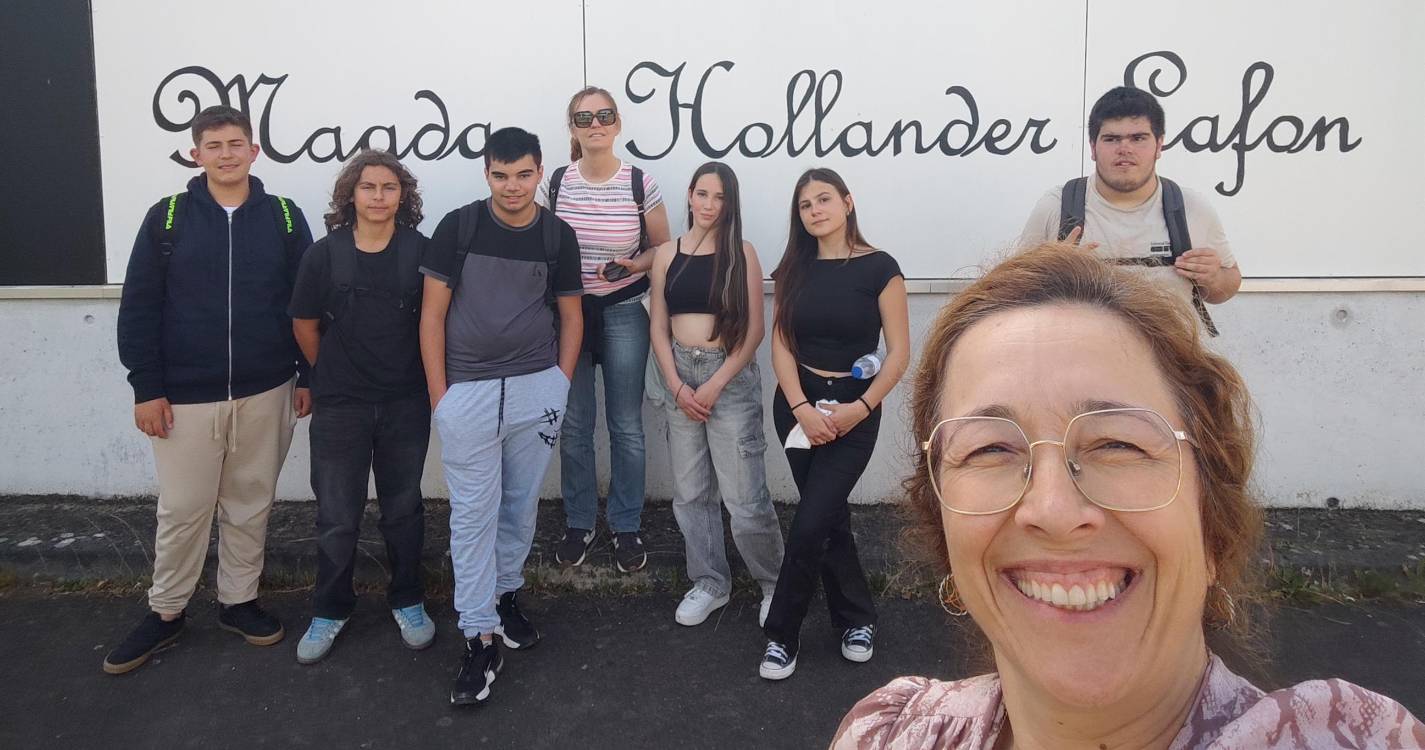 Erasmus+ leva alunos da EB2,3 do Estreito de Câmara de Lobos à França