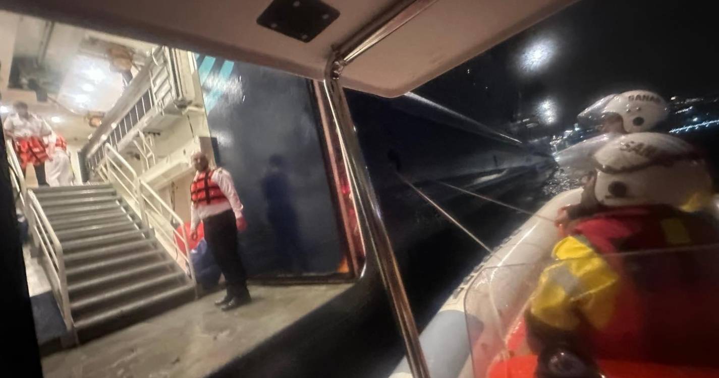 Suspeita de enfarte levou passageiro de cruzeiro ao hospital na noite de fim de ano