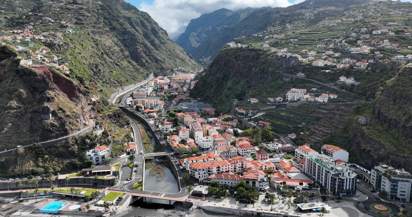 Ribeira Brava leva revisão do PDM a discussão pública