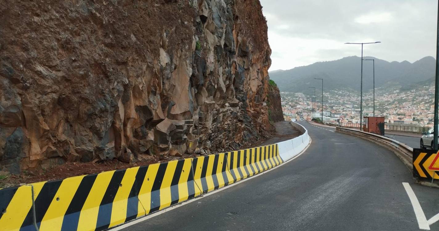Iniciativa Liberal Machico alerta para perigo na escarpa da Queimada