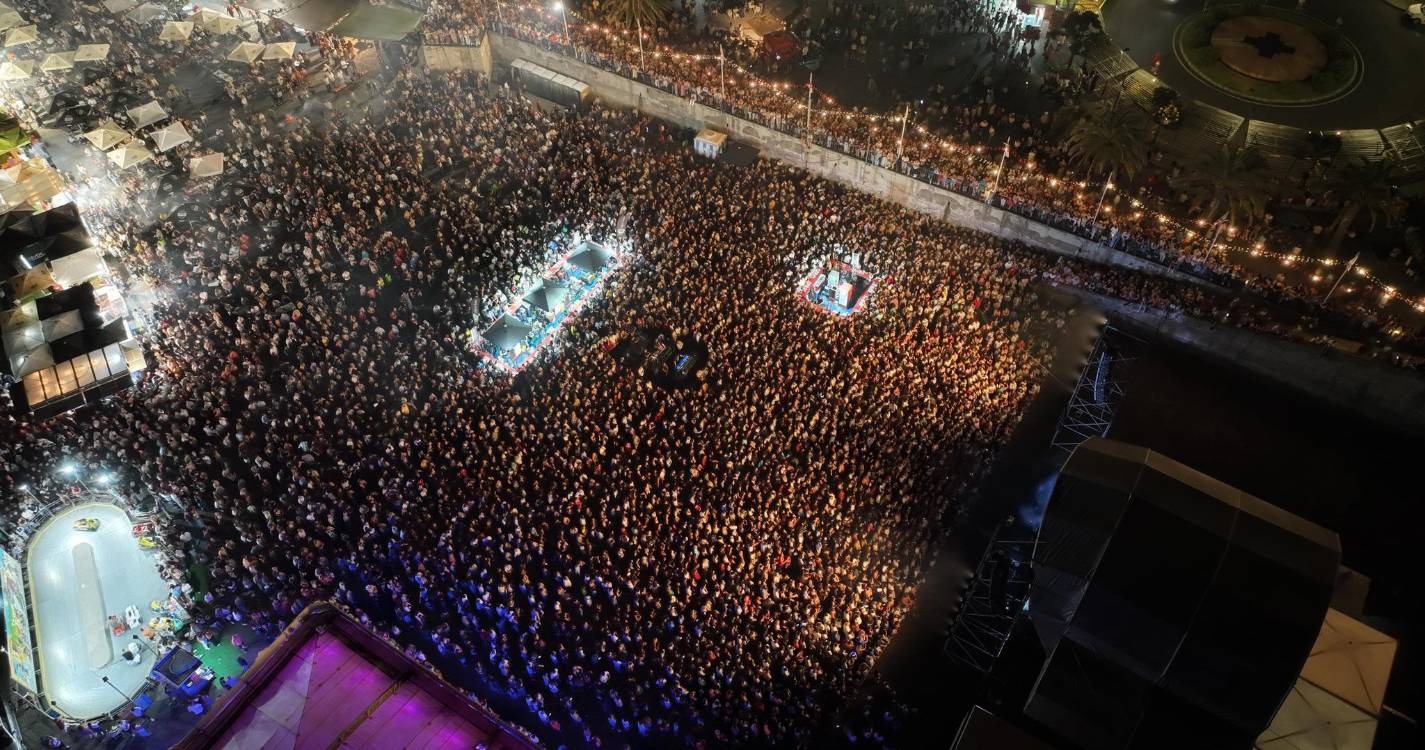 Noite de enchente na Ribeira Brava com Nininho Vaz Maia (com fotos)
