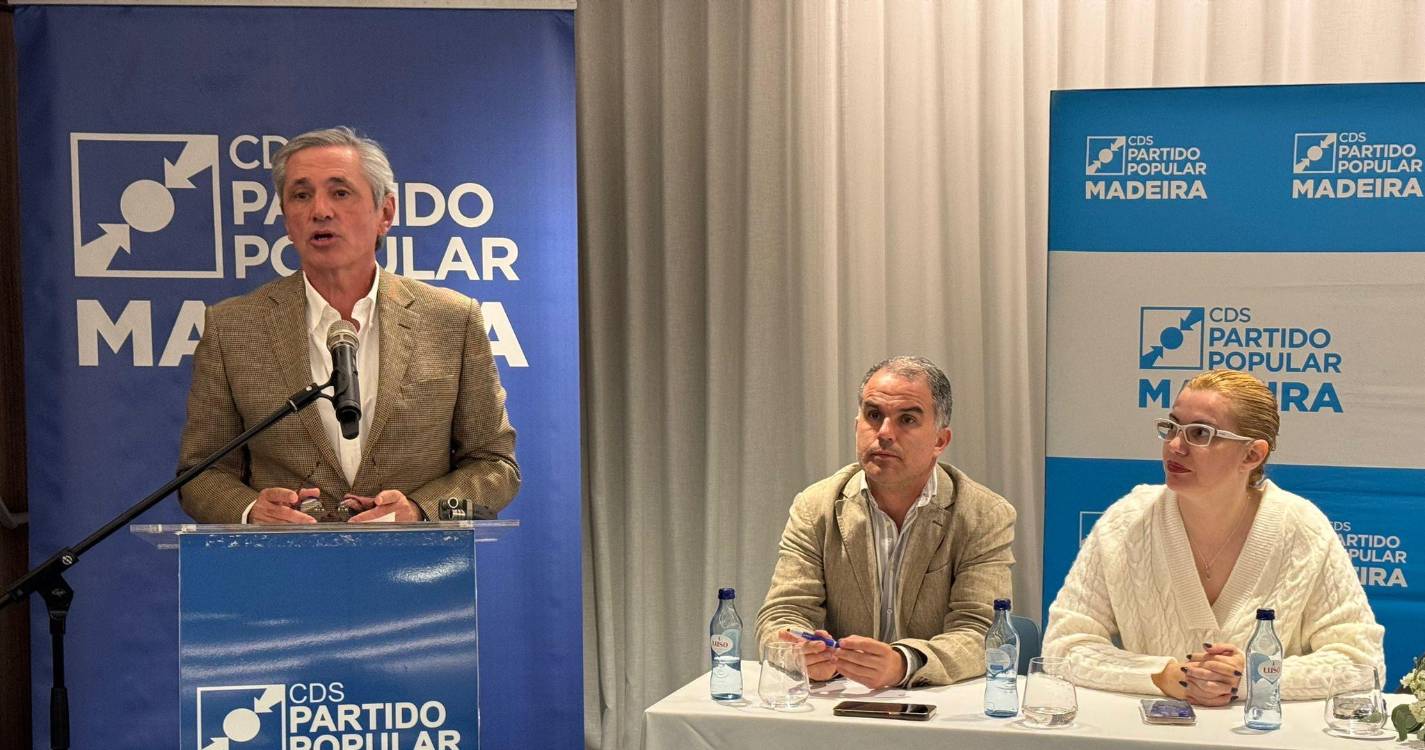 CDS regojiza-se com gestão de Santana