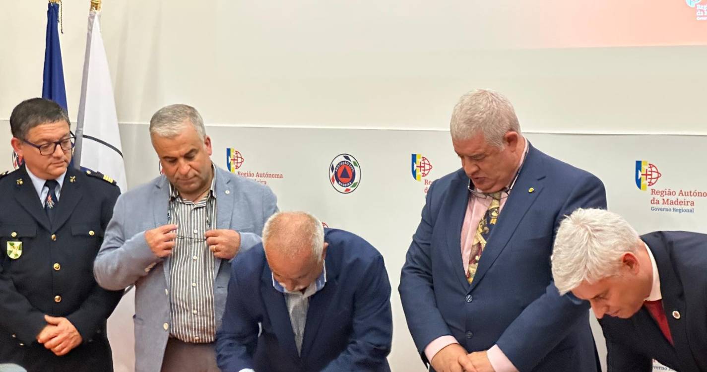 Governo faz transferências para bombeiros, mas gestão em duodécimos impede valor combinado