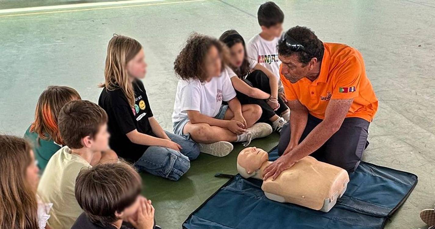 SANAS sensibilizou 400 alunos do Caniço para a época balnear