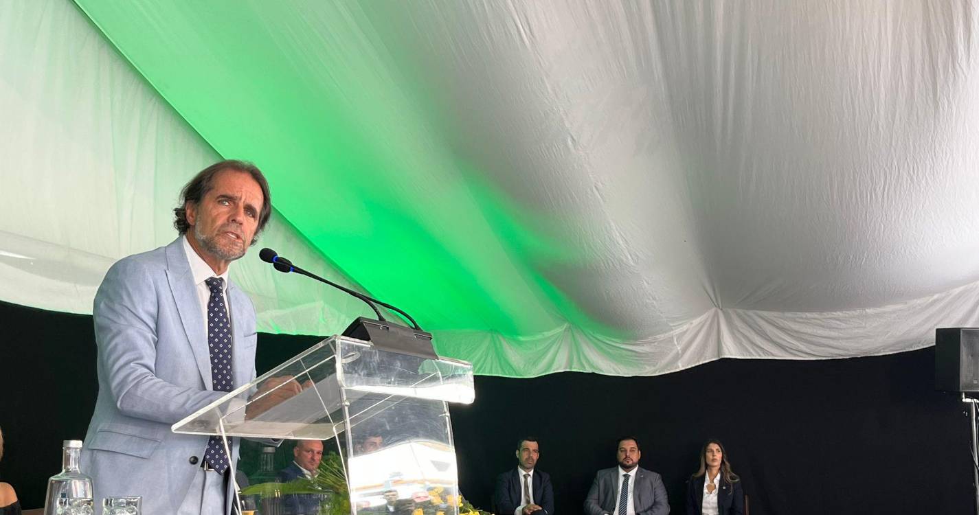 Compromissos com a Ribeira Brava são “sagrados”. Albuquerque garante reabilitação da frente mar