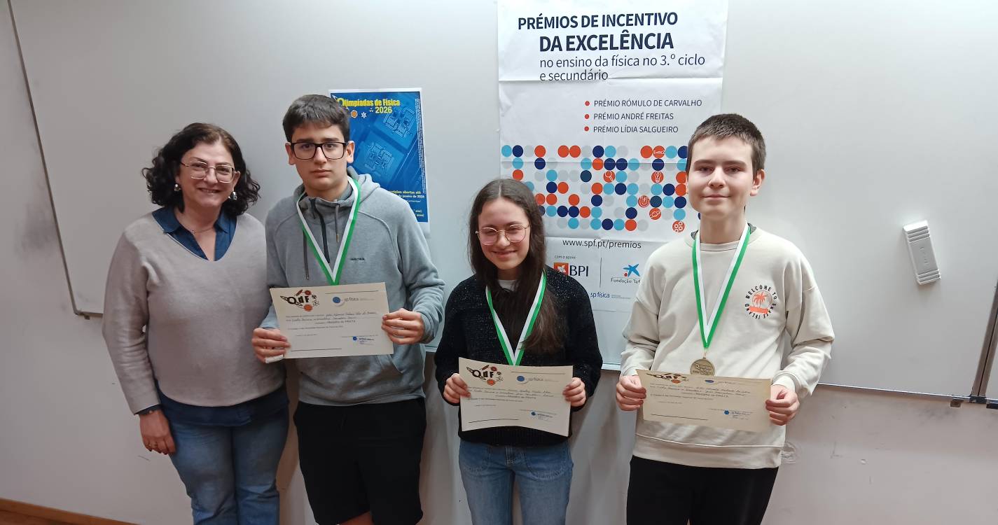 Alunos da Escola Gonçalves Zarco conquistam segundo lugar nas Olimpíadas da Física