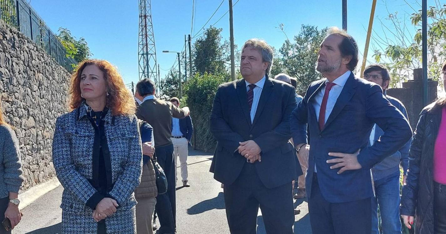 Escolhas para as autárquicas só depois de clarificada a situação regional, reforça Albuquerque