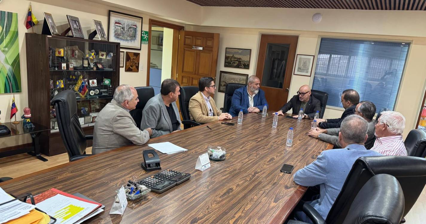 Centro Português de Caracas investe três milhões para atrair jovens