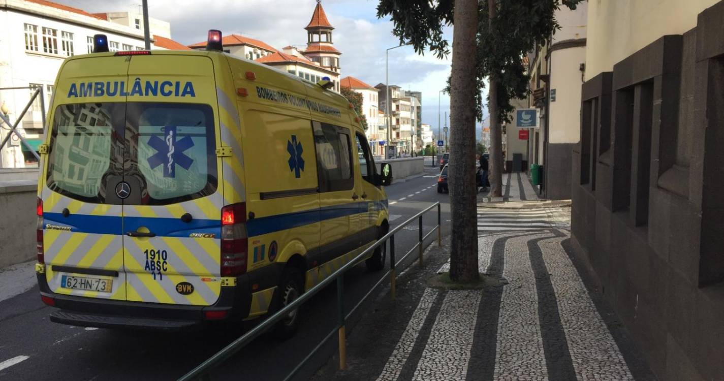 Condutor fica ferido após despiste na Ribeira de João Gomes