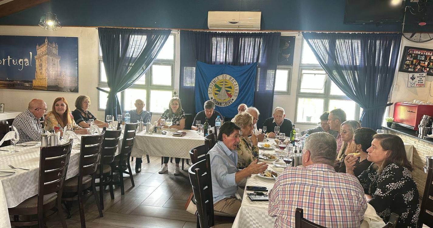 África do Sul: Academia do Bacalhau Mãe deu as boas vindas ao adido social da embaixada