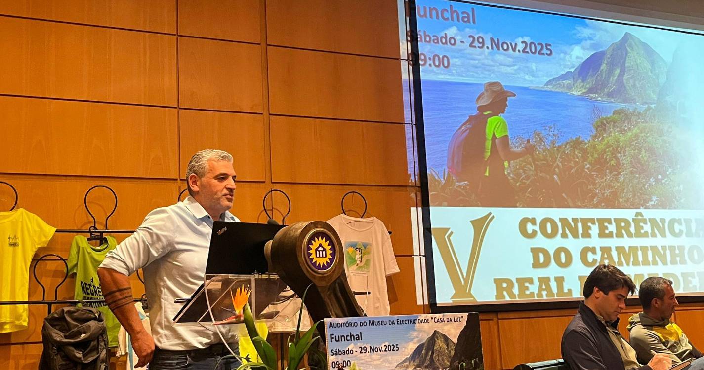 V Conferência: Percursos turísticos mais massificados comparados a “comida processada”