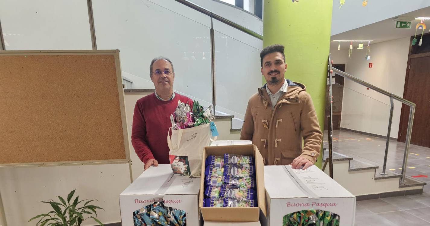 Junta da Ribeira Brava ofereceu ovos e amêndoas às escolas da freguesia