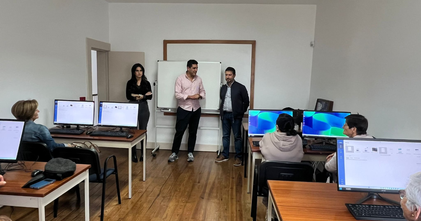 Freguesia de Machico inaugura nova sala de informática e futuro espaço de cowork