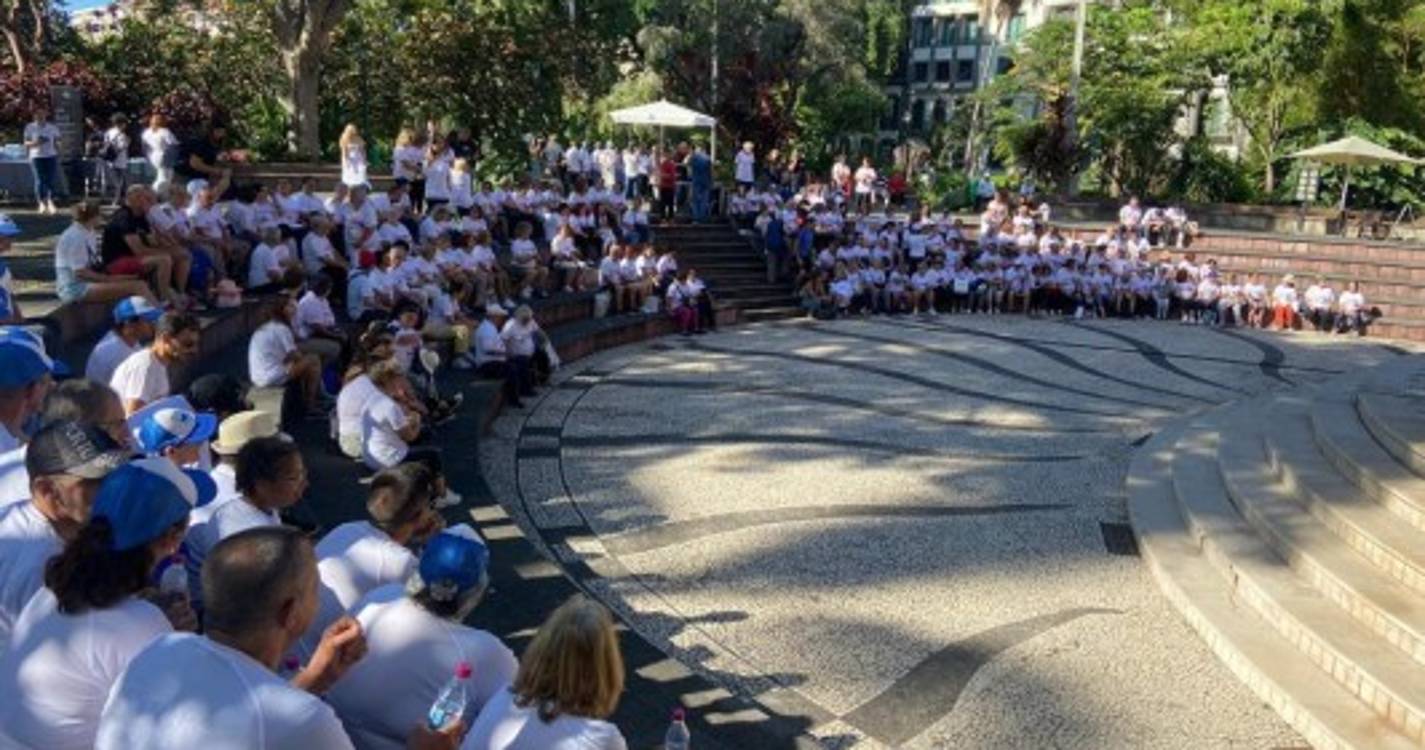 Um milhar de idosos participou em evento no Jardim Municipal (com fotos)