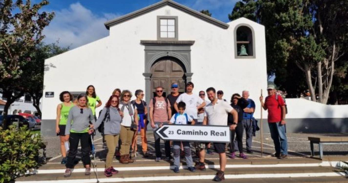 Vinte caminheiros fizeram o percurso entre a Igreja Velha do Caniçal e Machico (com fotos)