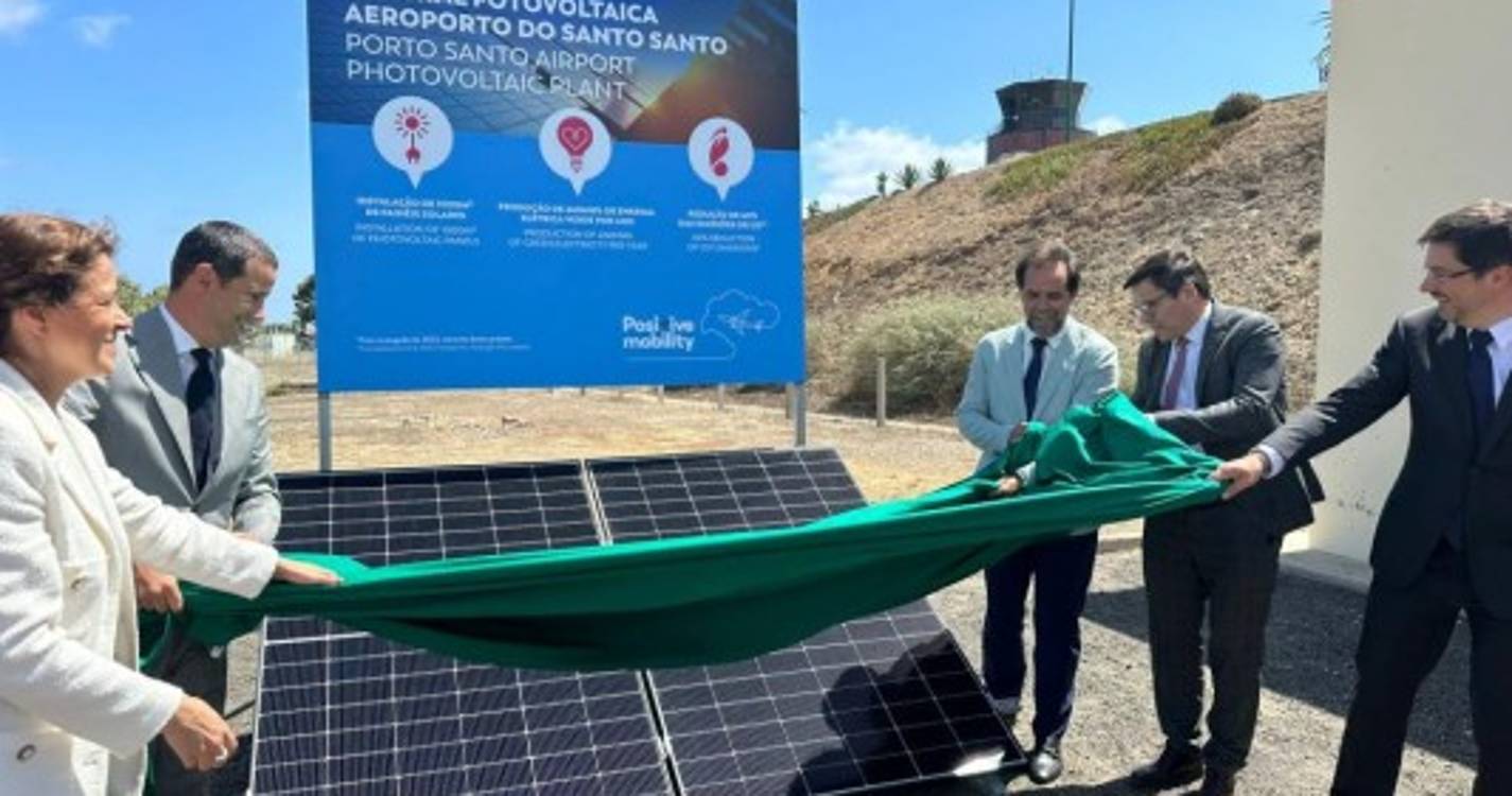 Ministro Galamba já está no Porto Santo com Miguel Albuquerque (com fotos)