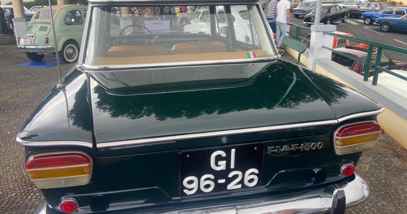 Veja os automóveis que animam o 1.º São Roque Classic Show