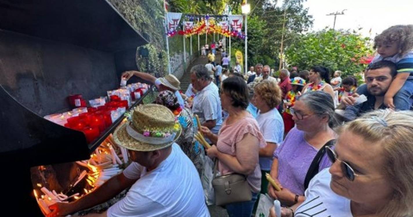 Fé e tradição já levam muitos fiéis ao Monte (com fotos)