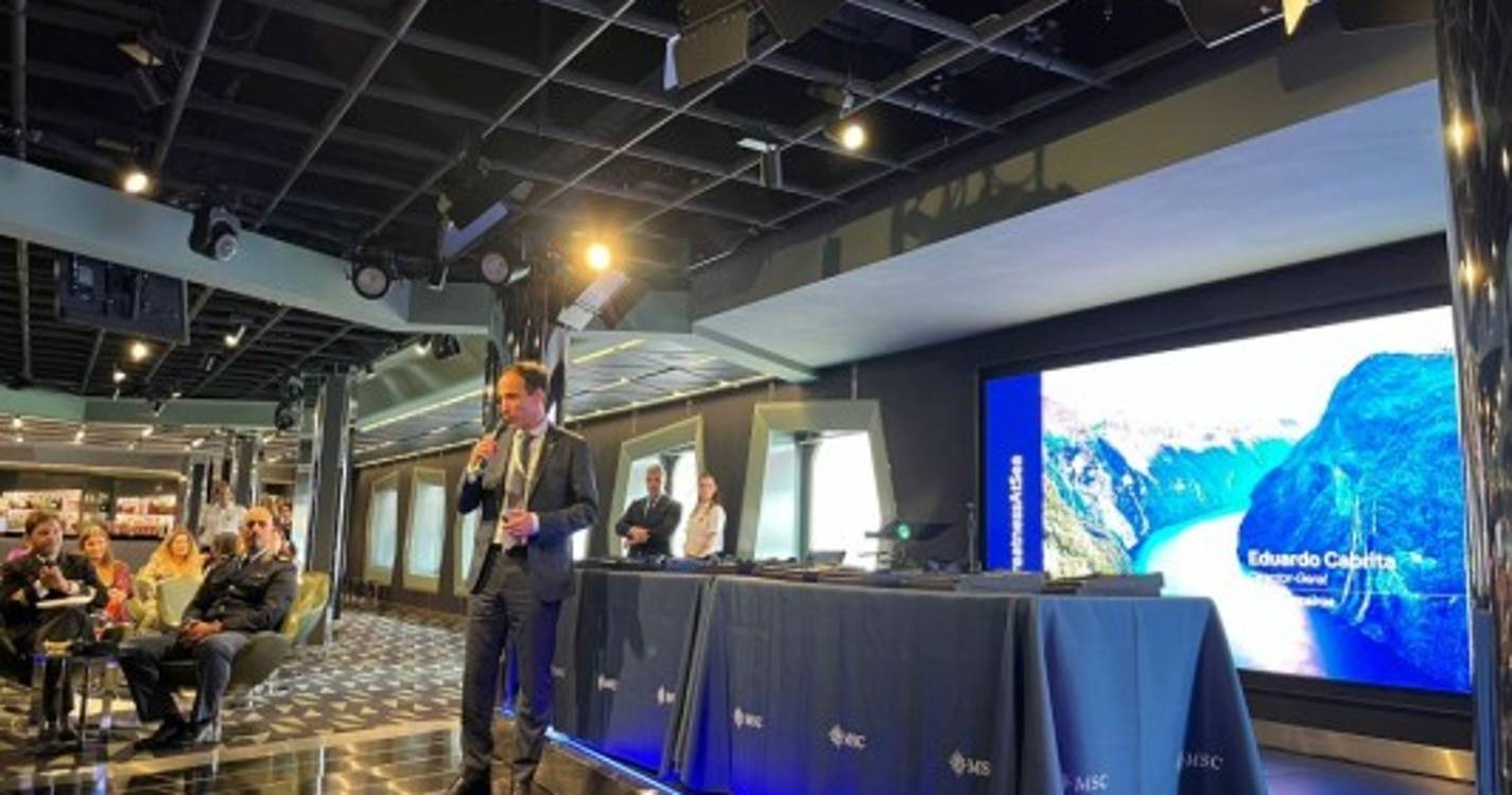 MSC Grandiosa estreia no Funchal (com fotos)