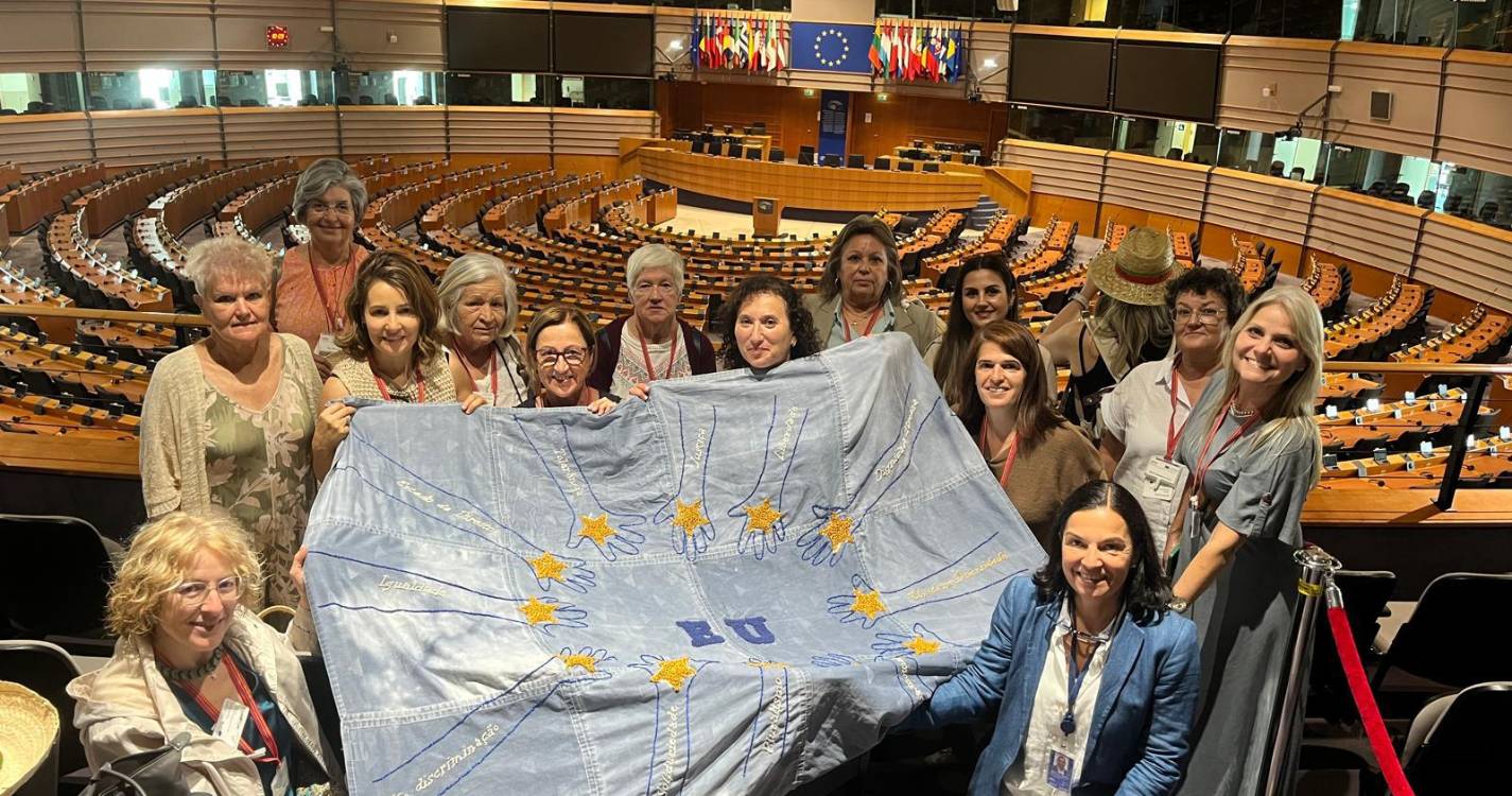 Adultos em formação na DTIM visitam o Parlamento Europeu