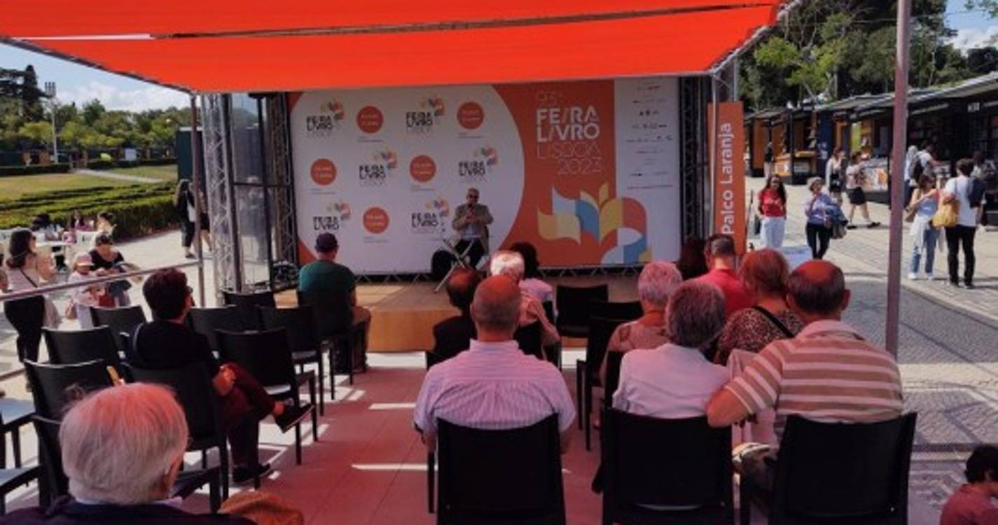 Raimundo Quintal apresentou duas publicações na Feira do Livro de Lisboa (com fotos)