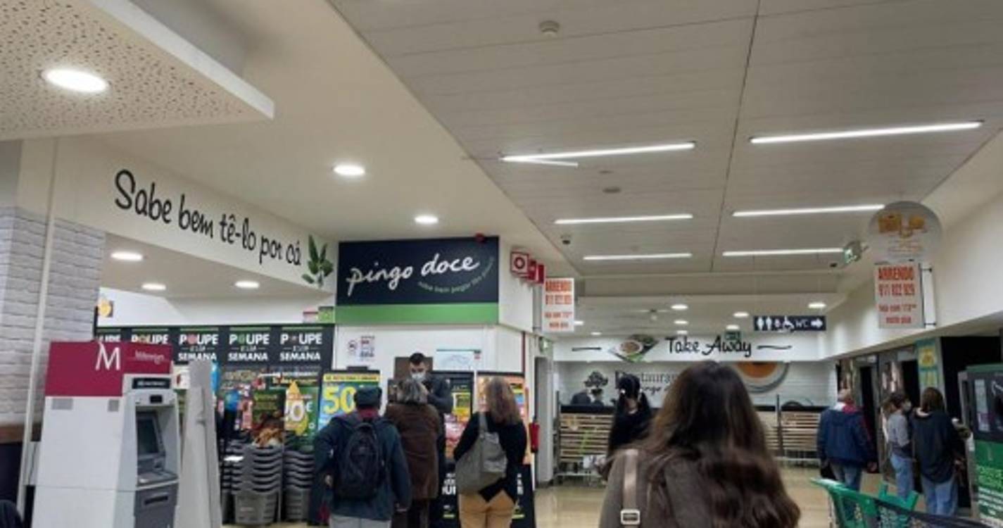 Entradas no Pingo Doce controladas 'uma a uma'