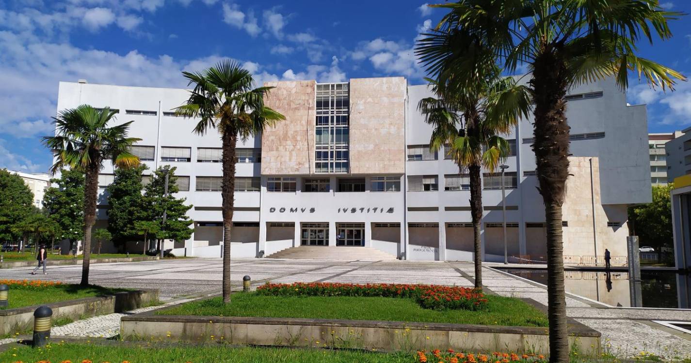 Homem que matou mãe em Barcelos condenado a 22 anos de prisão