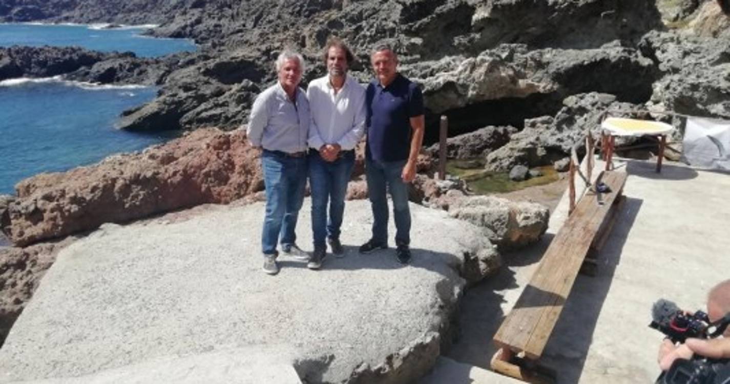 Homenagem na Selvagem (em) Grande