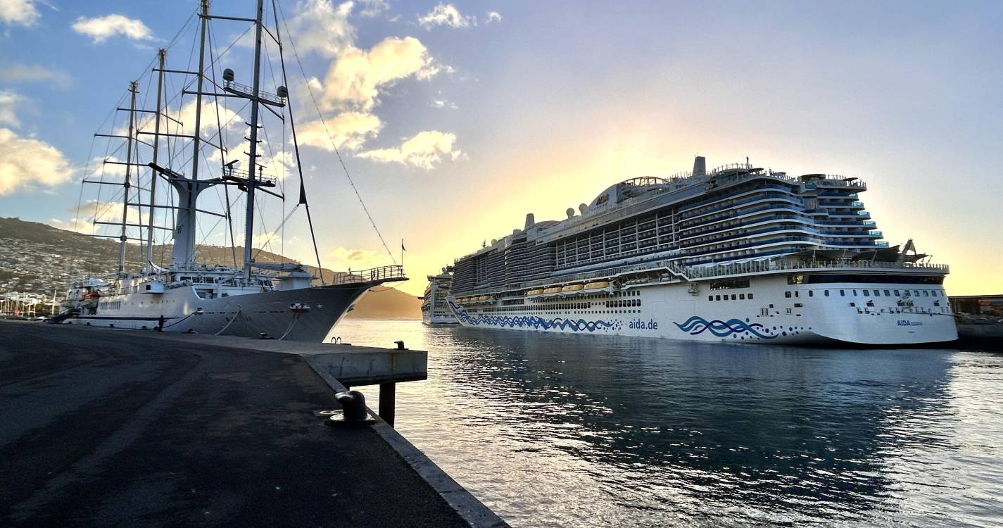 Cerca de 700 mil euros são deixados por três cruzeiros na economia regional