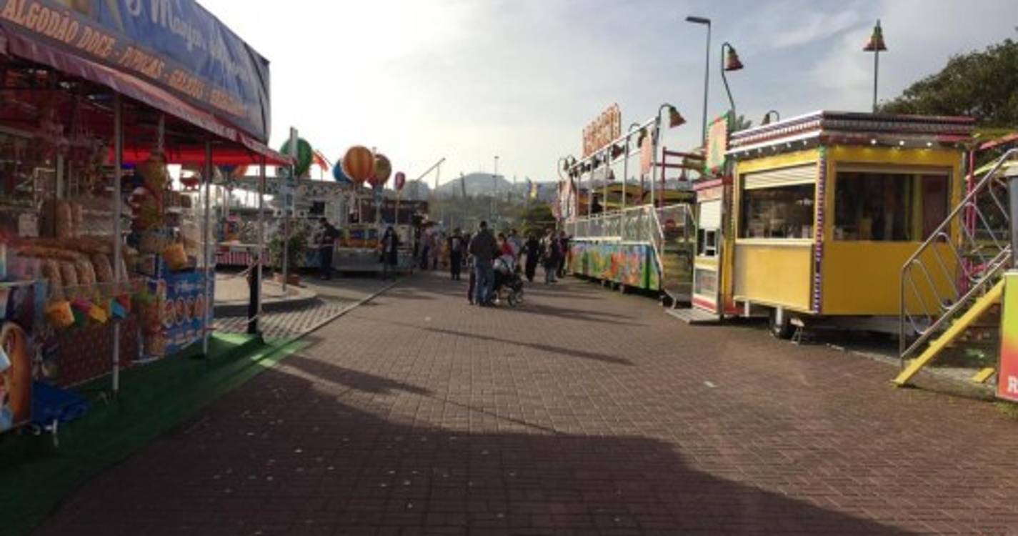 Pouco movimento no último dia de diversão no Mega Luna Park, no Funchal (com fotos)