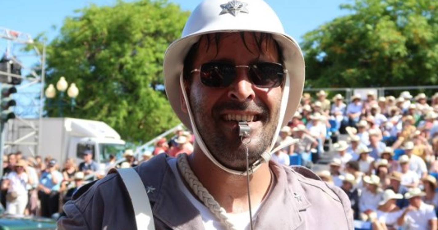 Imagens mostram animação e clássicos que lotaram a Avenida do Mar