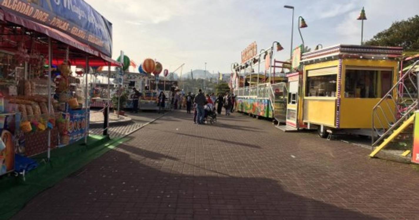 Pouco movimento no último dia de diversão no Mega Luna Park, no Funchal (com fotos)