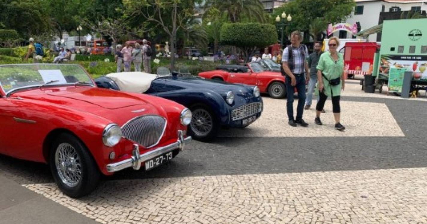 O regresso do ‘Madeira Classic Car Revival’ em 66 fotos