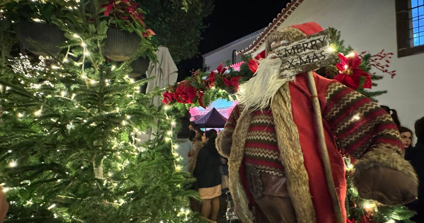 Natal: Santa Cruz já está iluminada (veja as fotografias)