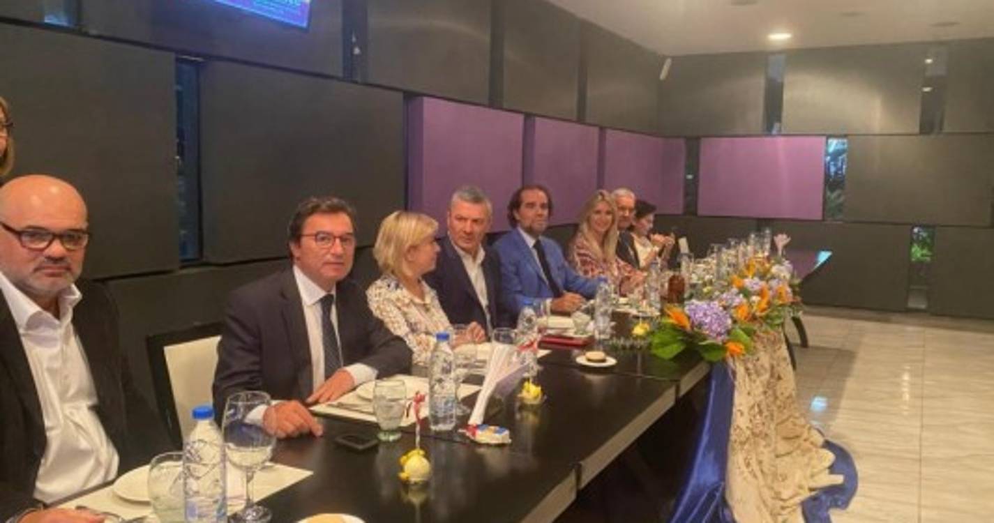 Casa cheia no Centro Atlântico Madeira em Barquisimeto (com fotos e vídeo)