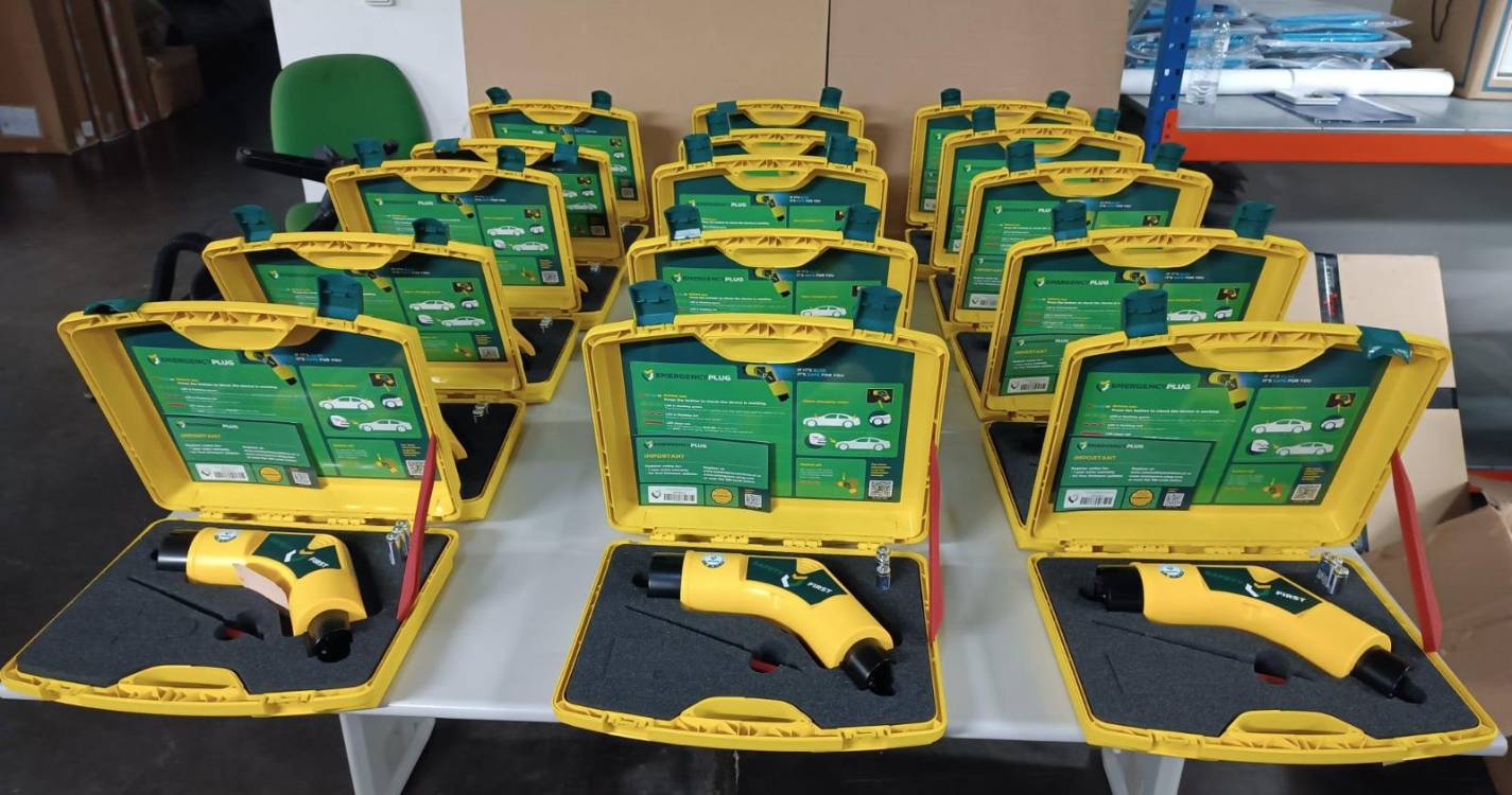 Proteção Civil da Madeira adquire ‘Emergency Plugs’ para reforçar a intervenção em veículos elétricos e híbridos