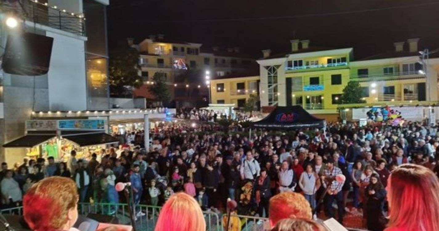 Noite do Mercado no Estreito já aqueceu com cantares da Festa