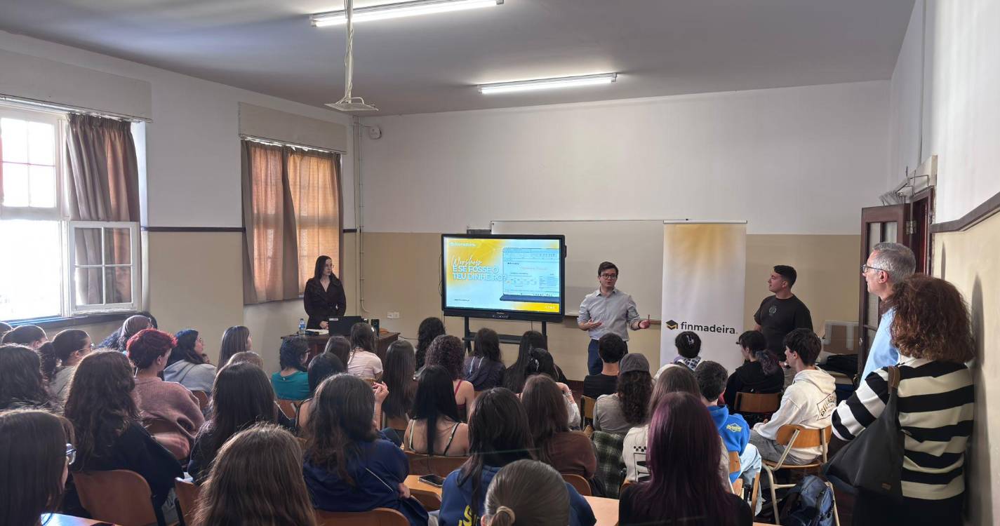 FinMadeira promove literacia financeira junto de 400 alunos da Escola Francisco Franco
