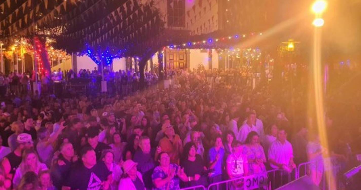 Arraial do Estreito de Calheta encerra hoje em grande com José Malhoa