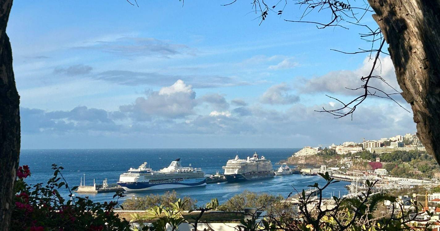 Funchal recebe hoje dois navios de cruzeiro com mais de 4.700 passageiros