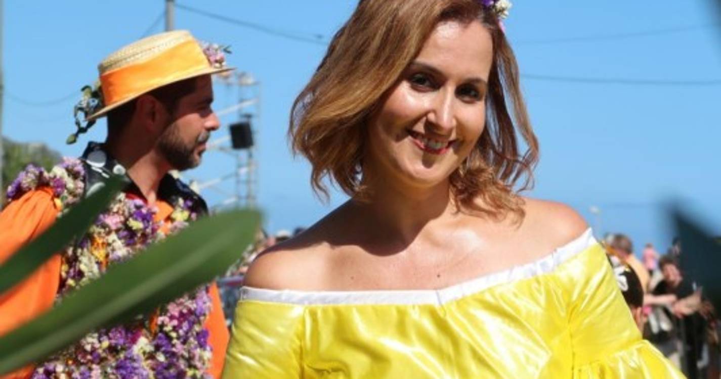 Imagens mostram animação e clássicos que lotaram a Avenida do Mar