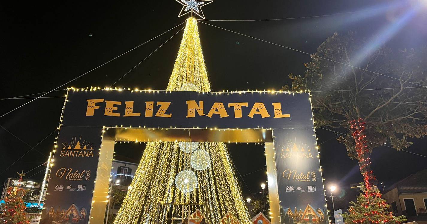 Cidade de Santana vestida a rigor para uma noite de Festa (com fotos)