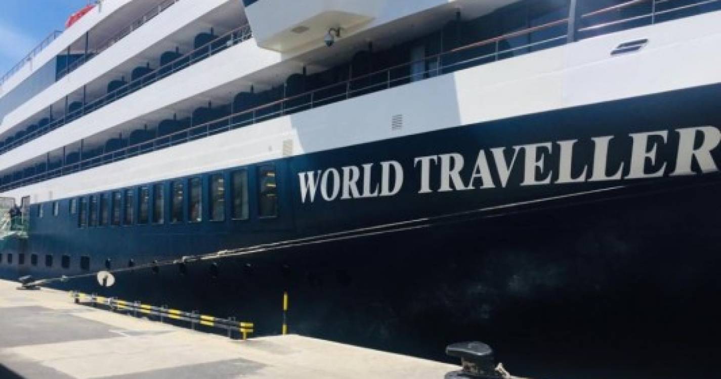 O luxo dos mares ‘World Traveller’ em estreia na Madeira