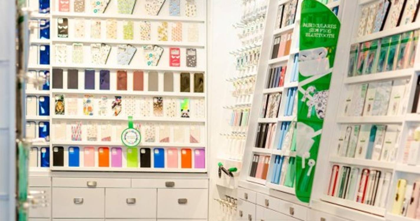 Empresa 'La Casa de las Carcasas' está a recrutar para várias lojas do Funchal