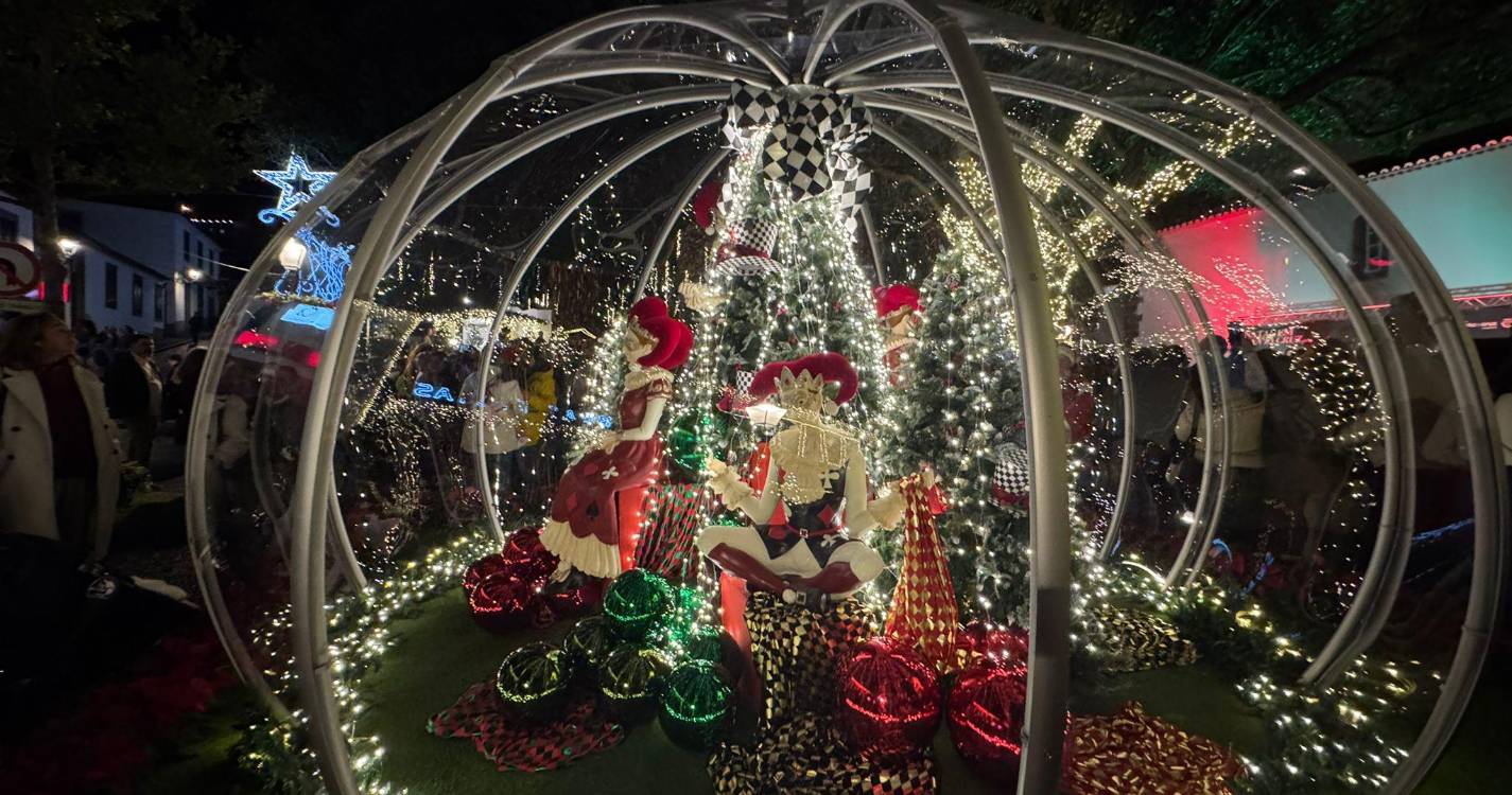 Natal: Santa Cruz já está iluminada (veja as fotografias)