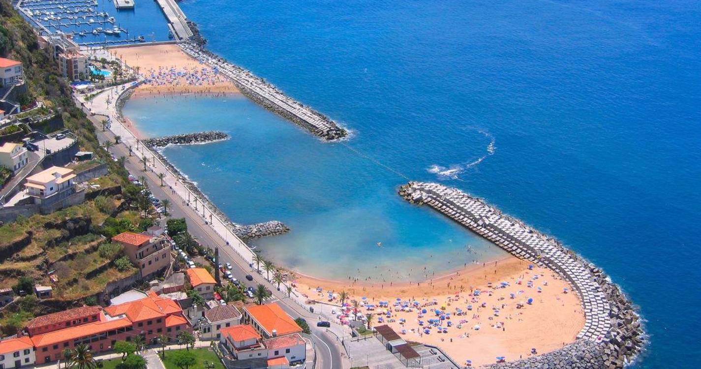 Praia da Calheta será a primeira a hastear a Bandeira Azul
